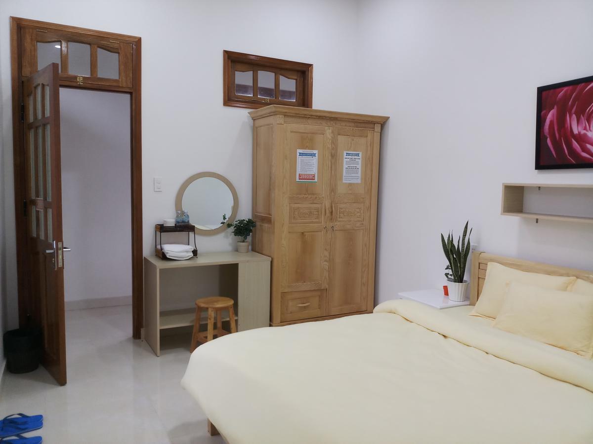 Strawberry Hotel Dalat Экстерьер фото